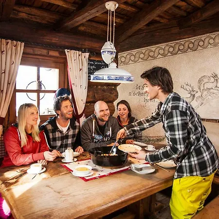 Apartment Souterrain 333 Flachau